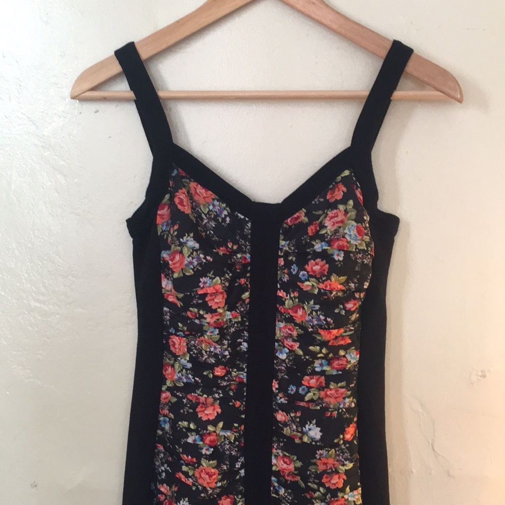 Anthropologie fitted floral dress